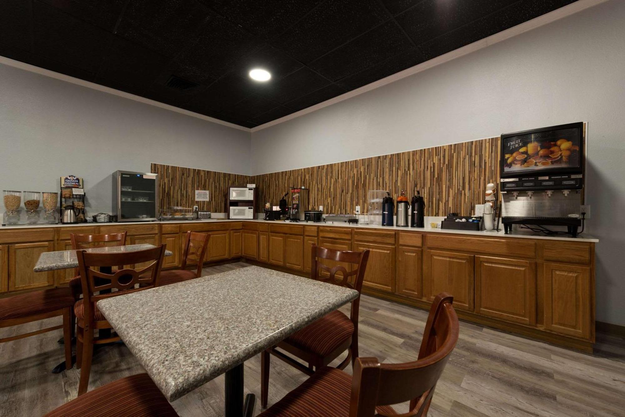 Econo Lodge Inn&Suites Manitou Springs Esterno foto