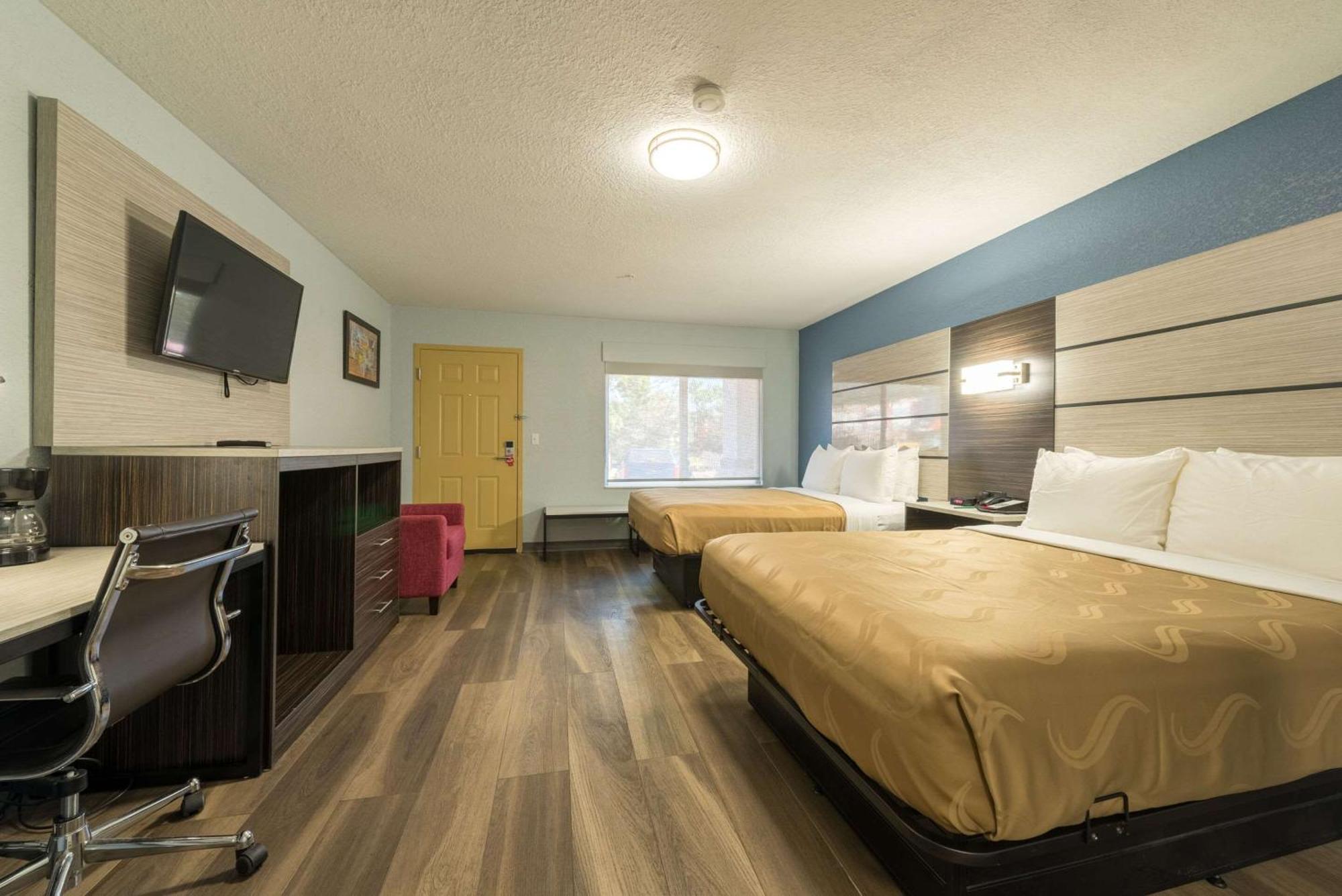 Econo Lodge Inn&Suites Manitou Springs Esterno foto