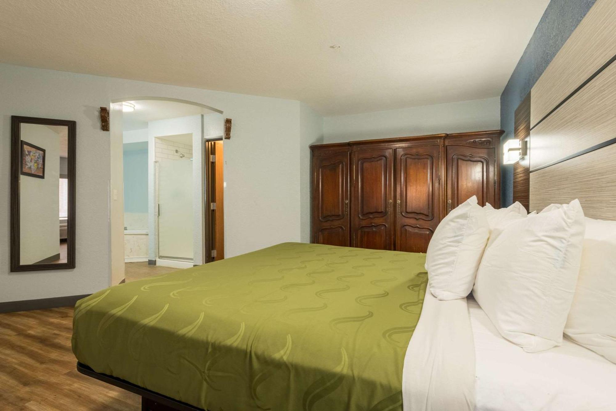 Econo Lodge Inn&Suites Manitou Springs Esterno foto